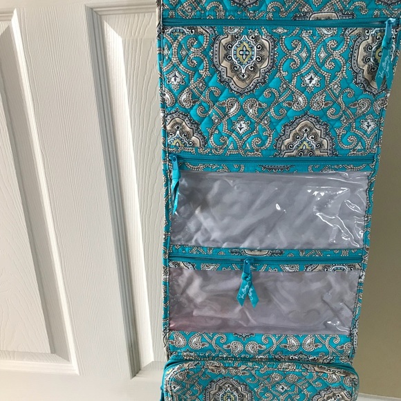 Vera Bradley Handbags - Vera Bradley Hanging Jewelry Organizer